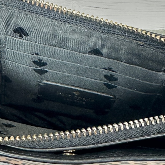 Kate Spade Darcy Crossbody - Picture 3 of 11